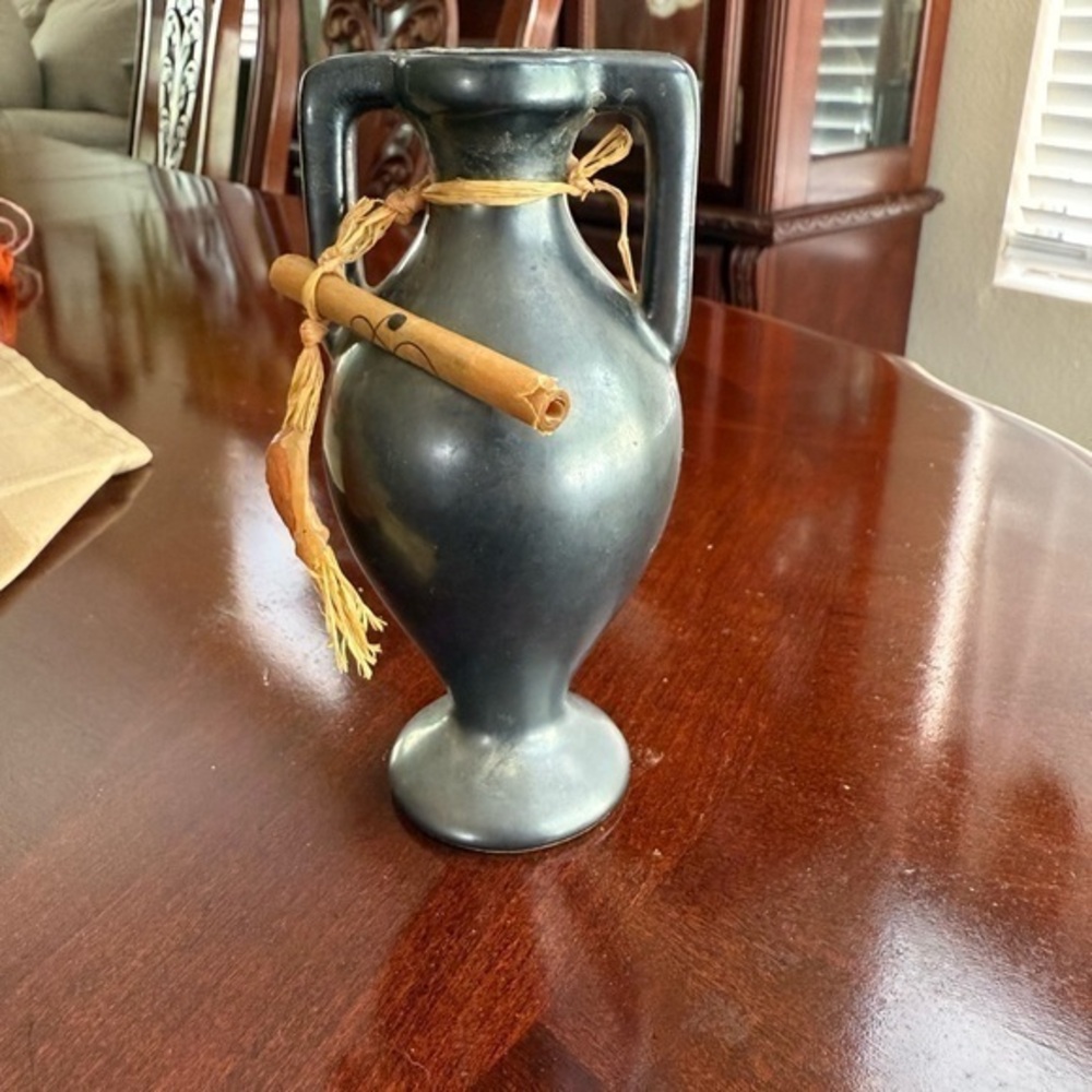 Vintage Black Holy Land Urn Porcelain Handked Signed Made In Israel